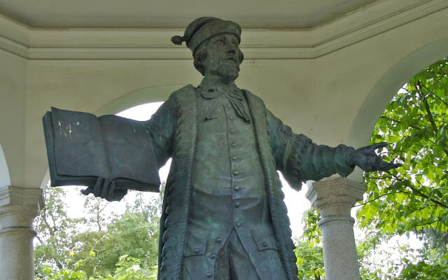 Johannes Kepler Statue in Linz